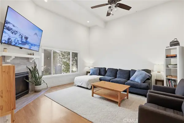 609 Meyer Lane #11, Redondo Beach, CA 90278