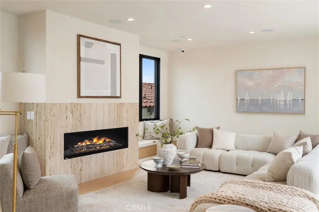409 Crest Drive, Manhattan Beach, CA 90266 - #1