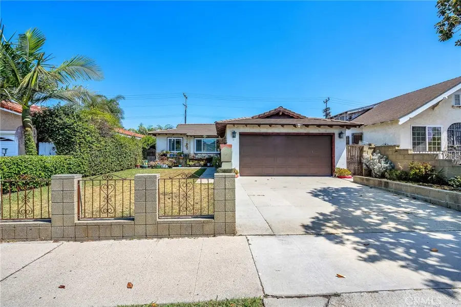 1215 W Mauretania Street, Wilmington, CA 90744 - #2