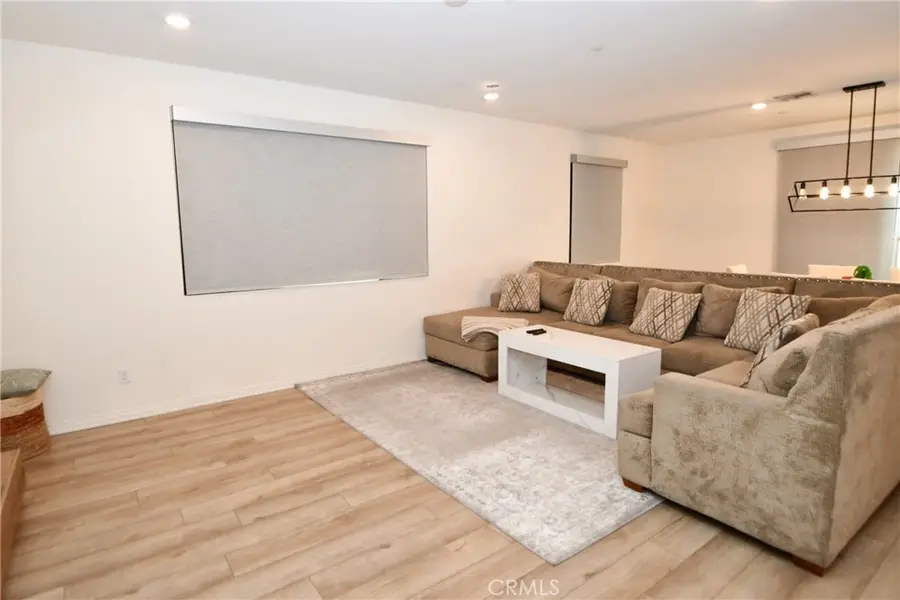 16696 Avanti Ln, Fontana, CA 92336 - #3