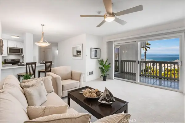 620 The Village #212, Redondo Beach, CA 90277