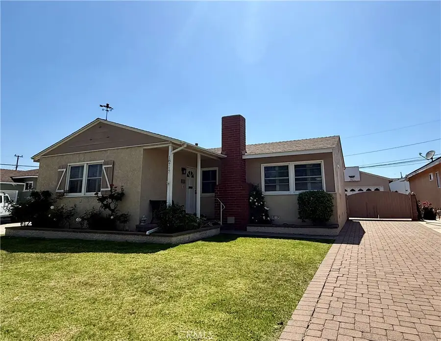 18717 Doty Avenue, Torrance, CA 90504 - #2