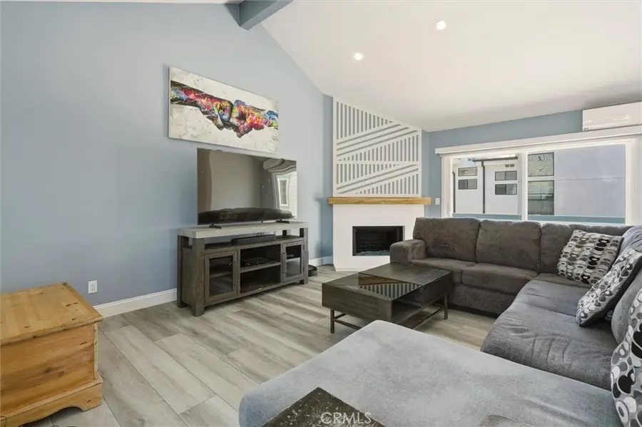 1809 Vanderbilt Lane #C, Redondo Beach, CA 90278 - #2