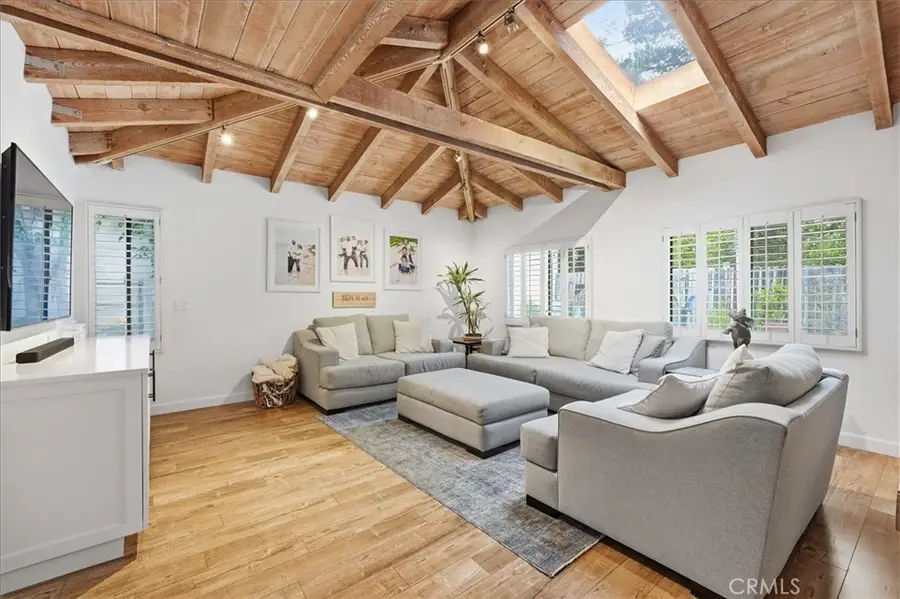 4801 Gloria Avenue, Encino, CA 91436 - #3