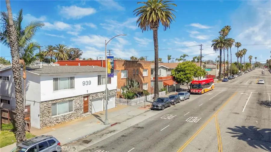 939 Pacific, Long Beach, CA 90813 - #3