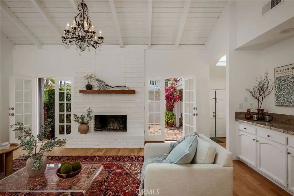 1901 Oak Avenue, Manhattan Beach, CA 90266 - #1