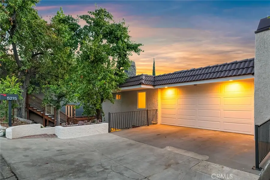 5215 Baza, Woodland Hills, CA 91364 - #3