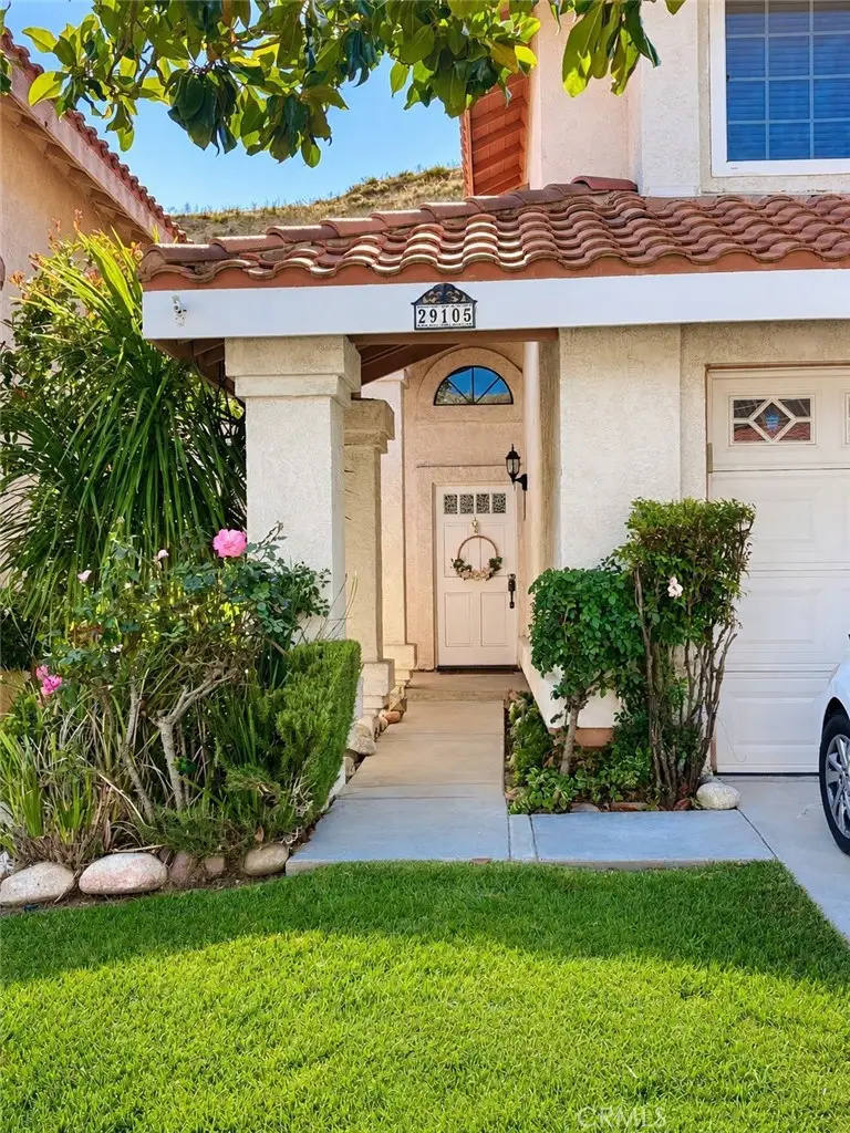 29105 Marilyn Drive, Canyon Country, CA 91387 - #1