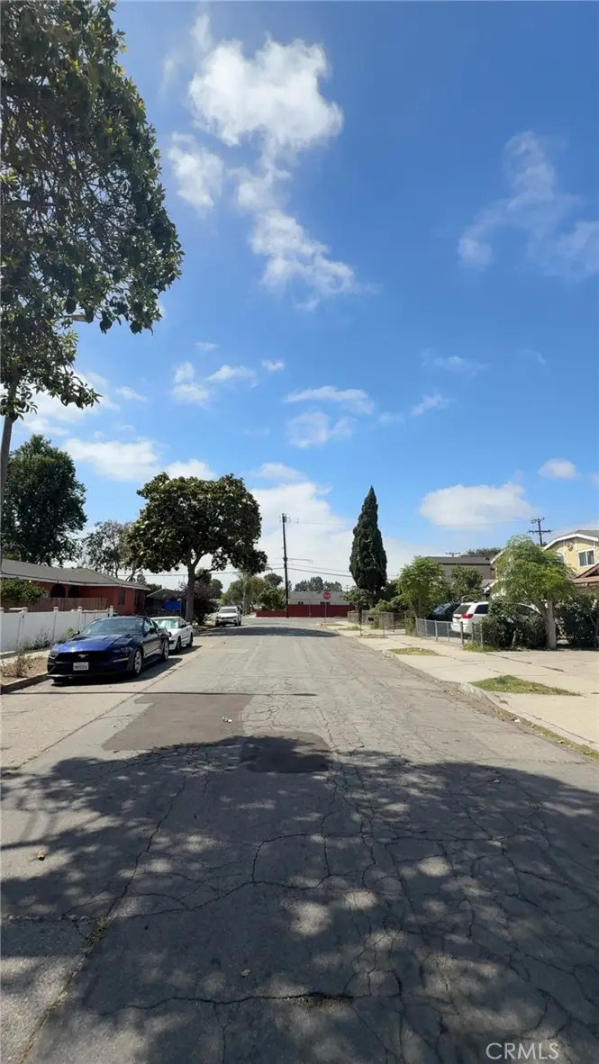 3425 Adriatic Avenue, Long Beach, CA 90810 - #2