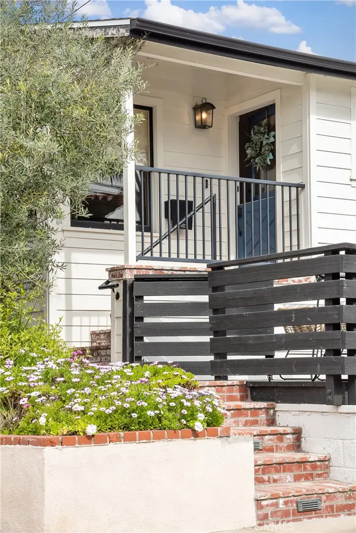 1039 8th Street, Hermosa Beach, CA 90254 - #2