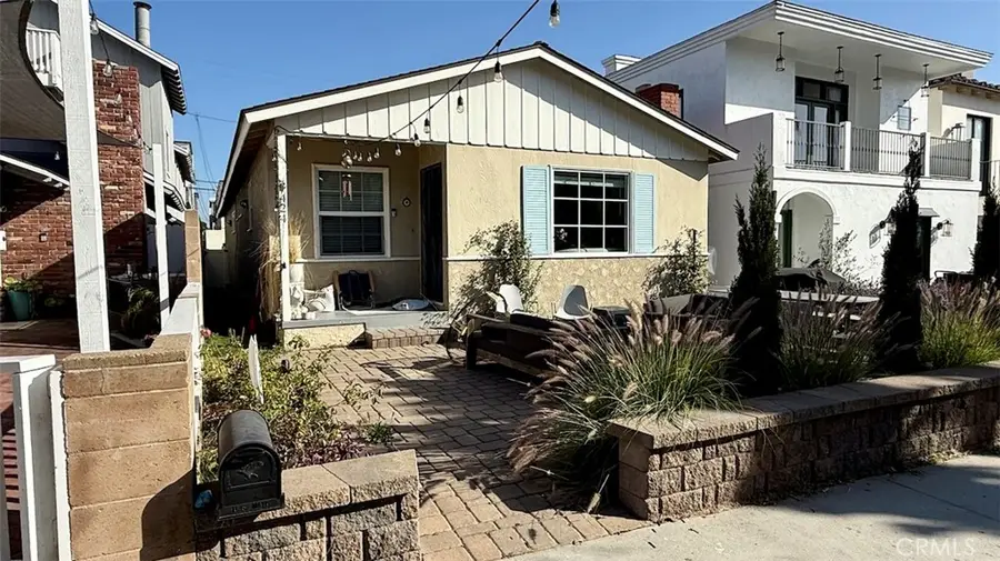 424 9th Street, Manhattan Beach, CA 90266 - #2