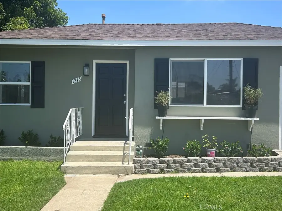 1316 Ravenna, Wilmington, CA 90744 - #2