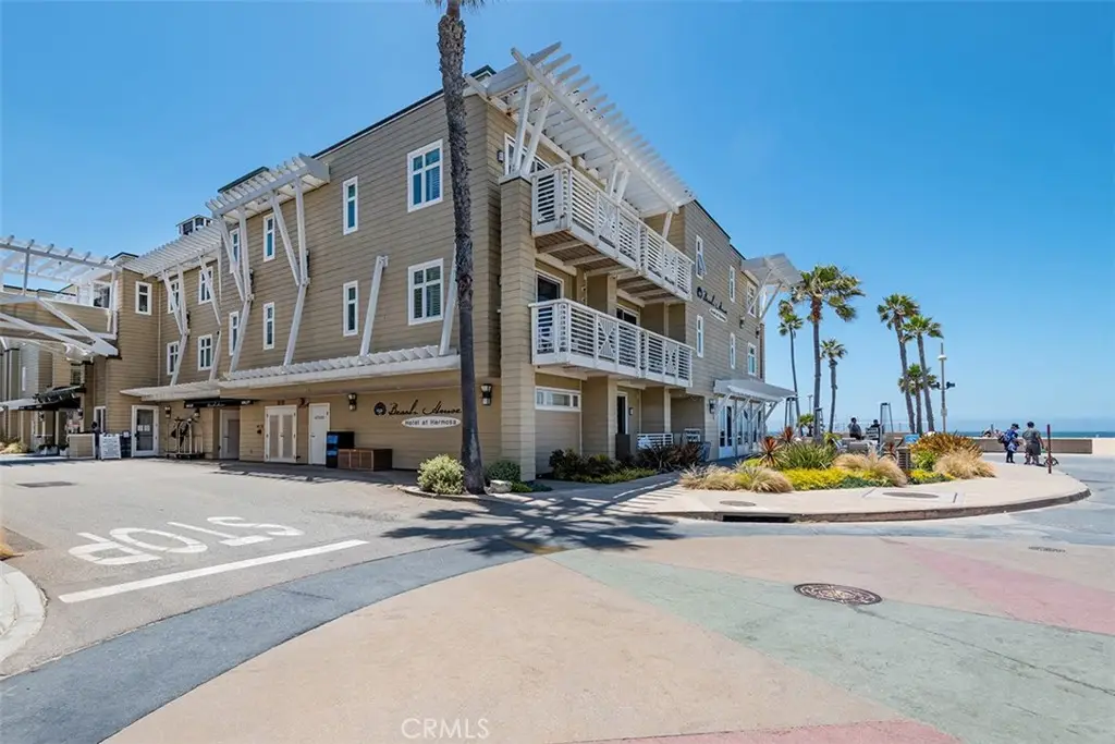 1300 The Strand #201, Hermosa Beach, CA 90254 - #1