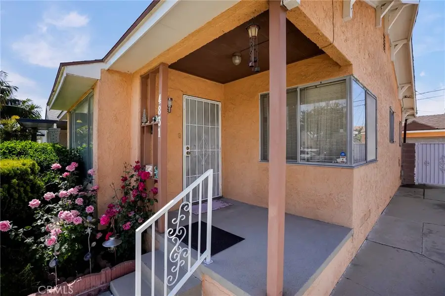 4831 W 121st Street, Hawthorne, CA 90250 - #3