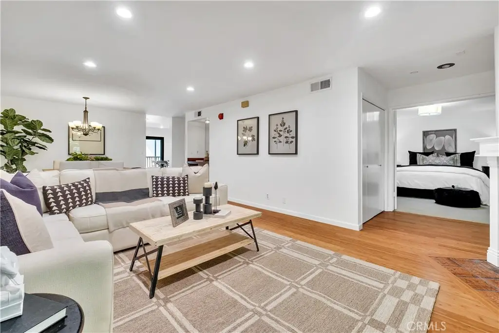935 Main, El Segundo, CA 90245 - #1