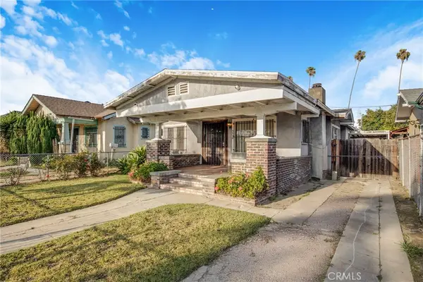 3940 Denker, Los Angeles, CA 90062