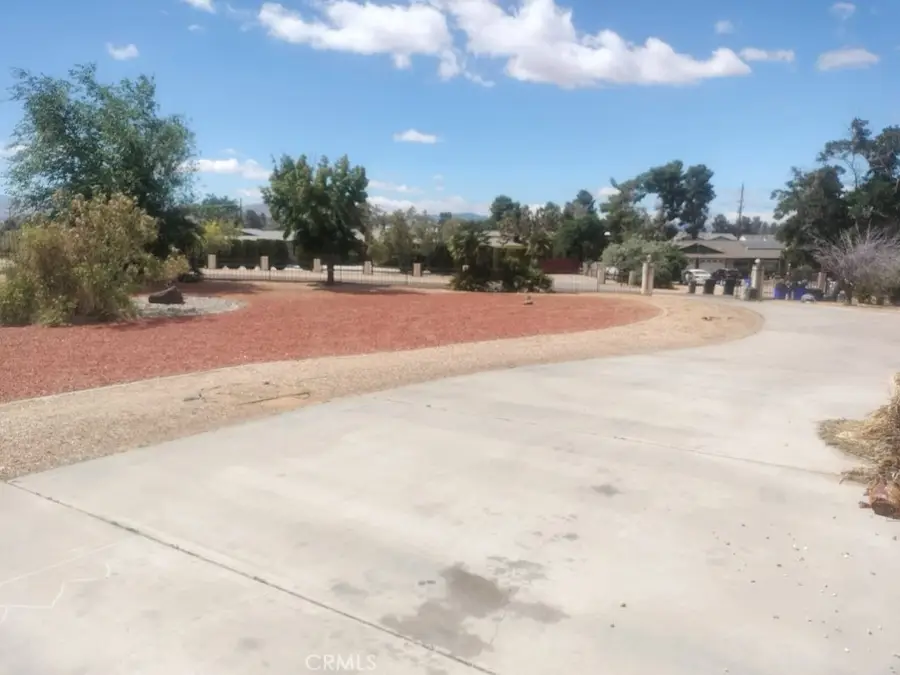 20305 Rancherias Road, Apple Valley, CA 92307 - #3