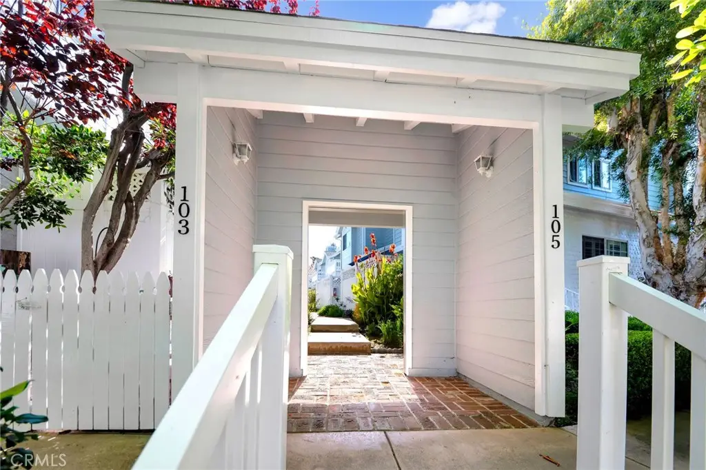 105 N Broadway #E, Redondo Beach, CA 90277 - #1