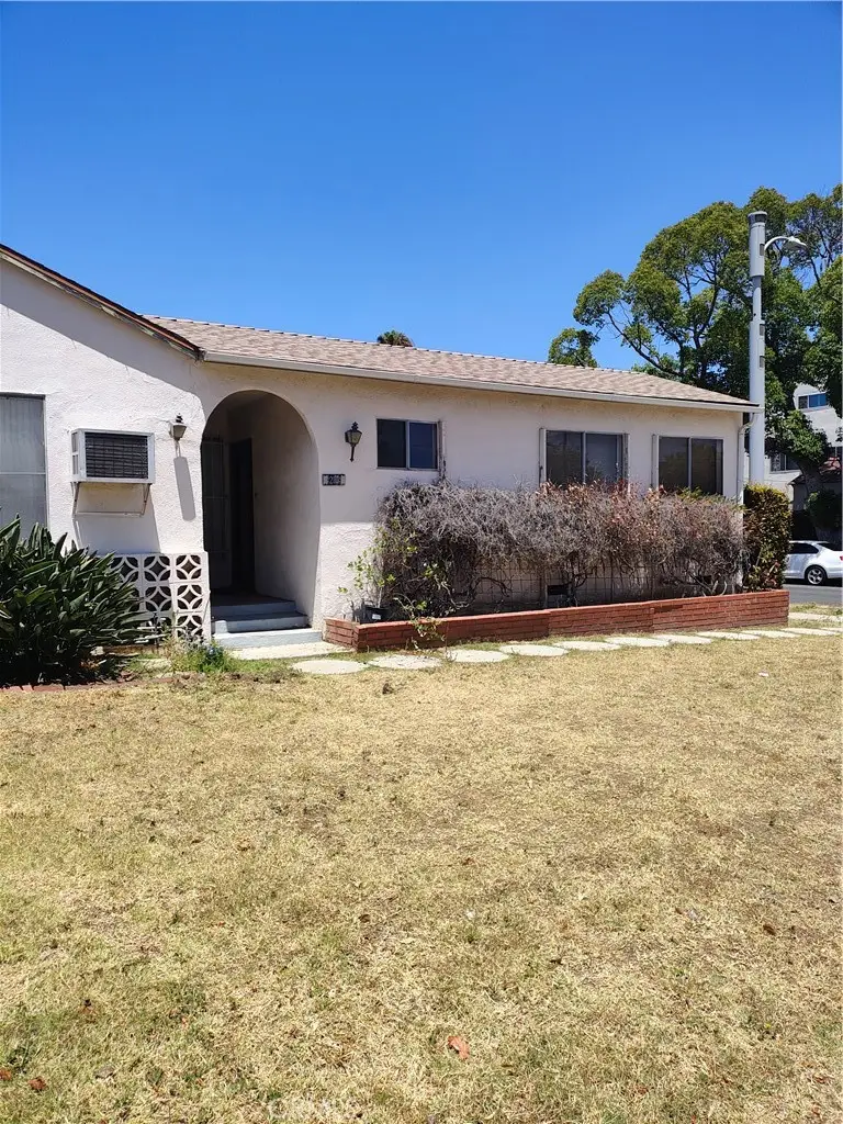 9203 Cattaraugus Avenue, Los Angeles, CA 90034 - #2