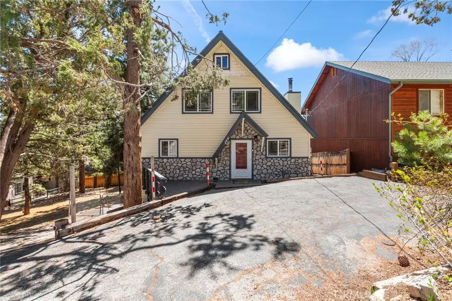 366 Curly, Big Bear City, CA 92314 - #2