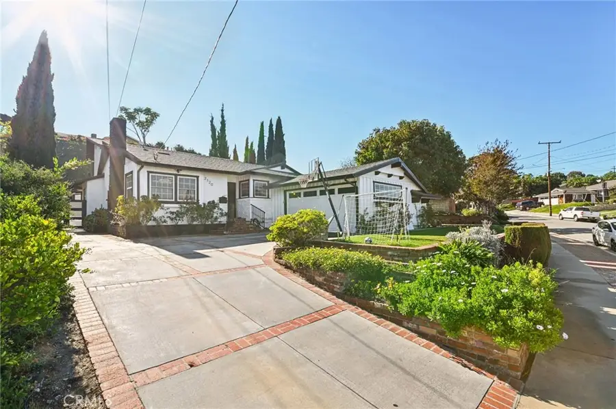 2120 Ronsard Road, Rancho Palos Verdes, CA 90275 - #2