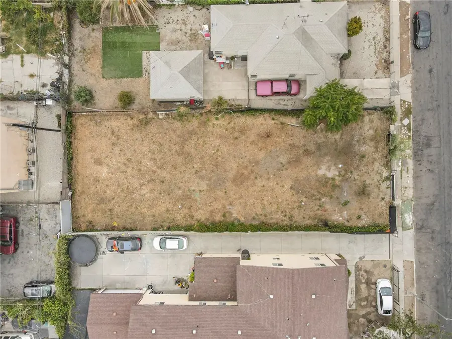 132 E 119th, Los Angeles, CA 90061 - #2
