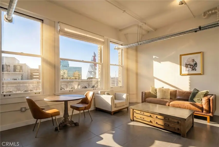 939 S Broadway #1001, Los Angeles, CA 90015 - #2