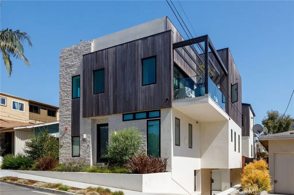 622 1st Place, Hermosa Beach, CA 90254 - #1