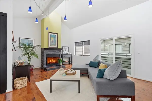 1134 Cypress #2, Hermosa Beach, CA 90254