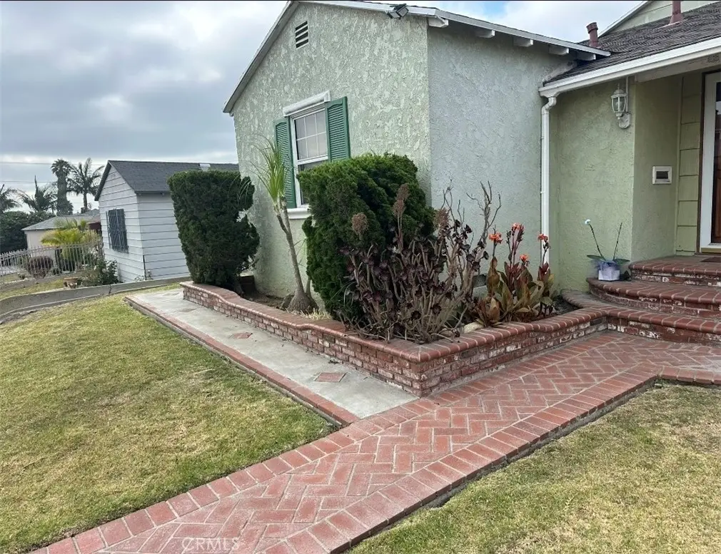 1424 W 113th, Los Angeles, CA 90047 - #1