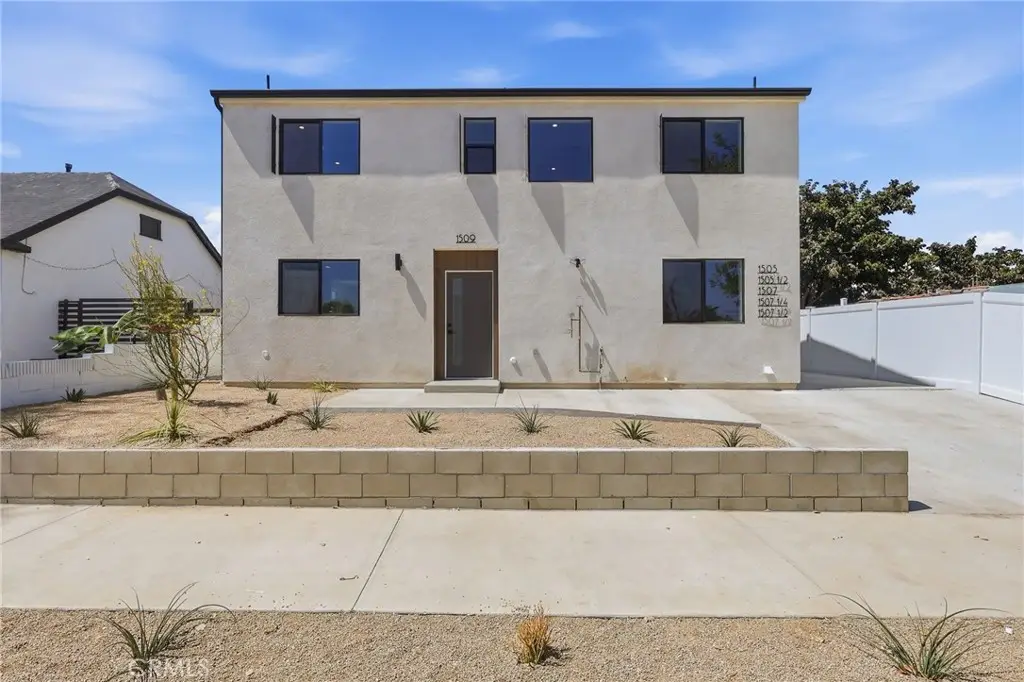 1507 W 83rd Street, Los Angeles, CA 90047 - #1