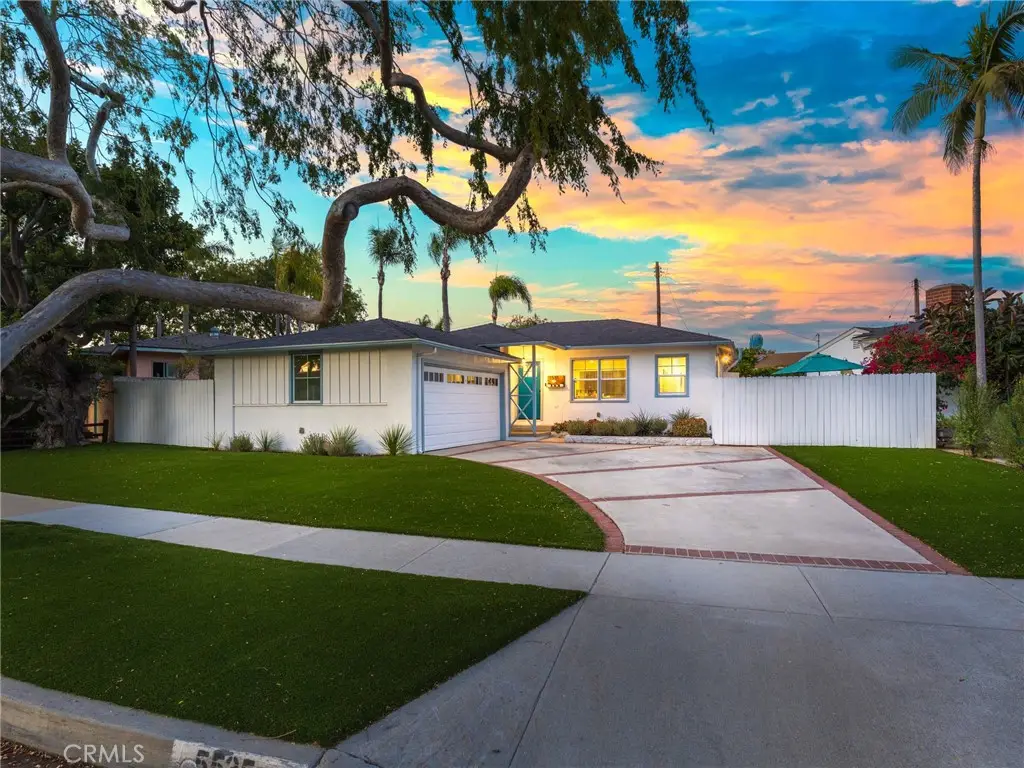 5535 W 142nd Place, Hawthorne, CA 90250 - #1