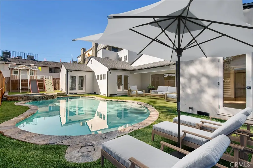 521 S Bentley, Los Angeles, CA 90049 - #1