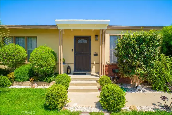 1208 S Stoneacre, Compton, CA 90221