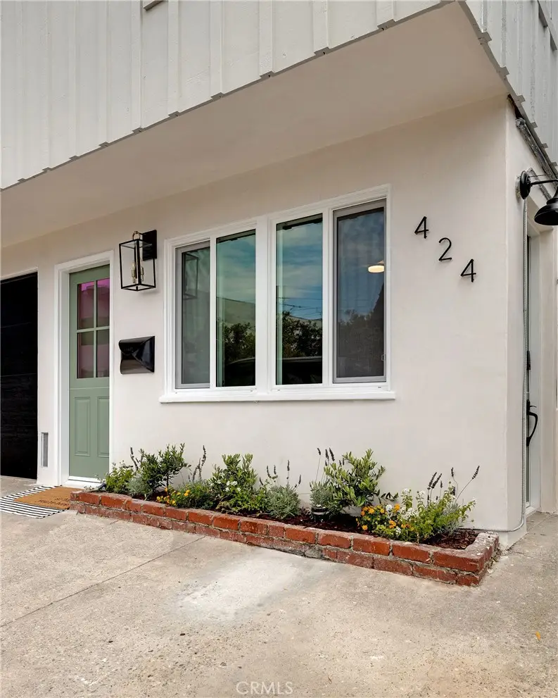 424 36th Street, Manhattan Beach, CA 90266 - #3