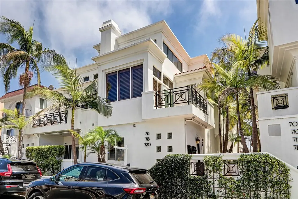 716 Manhattan Beach Boulevard, Manhattan Beach, CA 90266 - #1