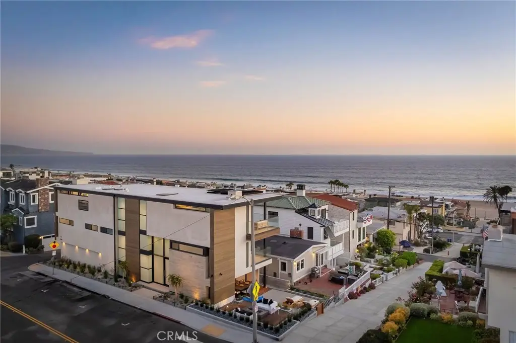 232 6th Street, Manhattan Beach, CA 90266 - #1