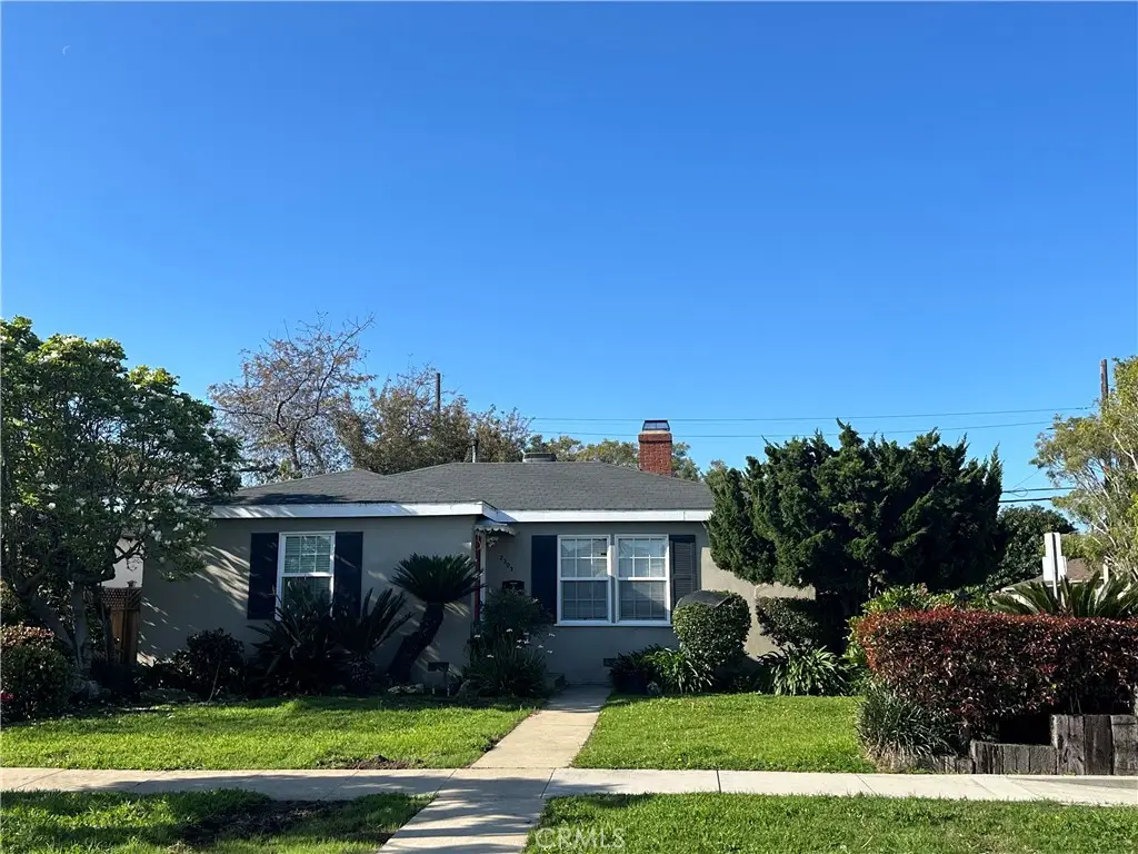2303 Amherst, Los Angeles, CA 90064 - #1