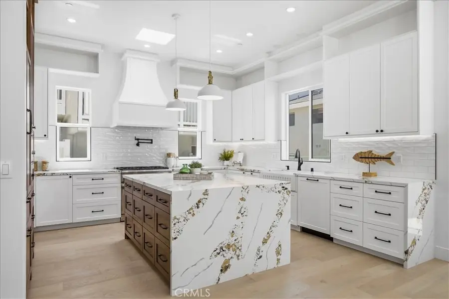617 N Irena Avenue #B, Redondo Beach, CA 90277 - #2