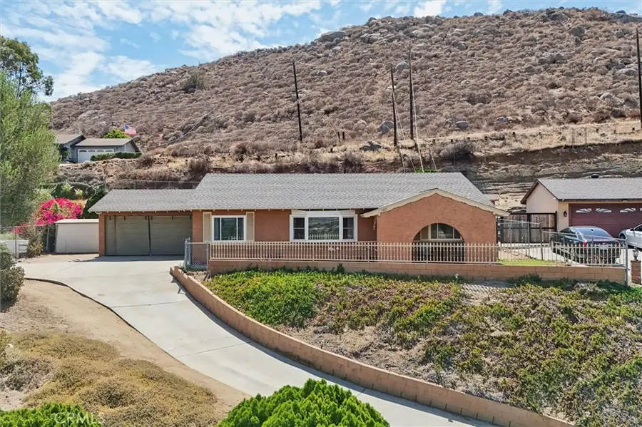 5435 Pinto, Jurupa Valley, CA 92509 - #2