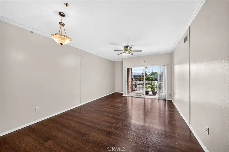 11124 Burbank Boulevard #108, North Hollywood, CA 91601 - #2