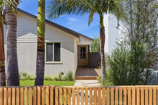 2011 Springfield Avenue, Hermosa Beach, CA 90254
