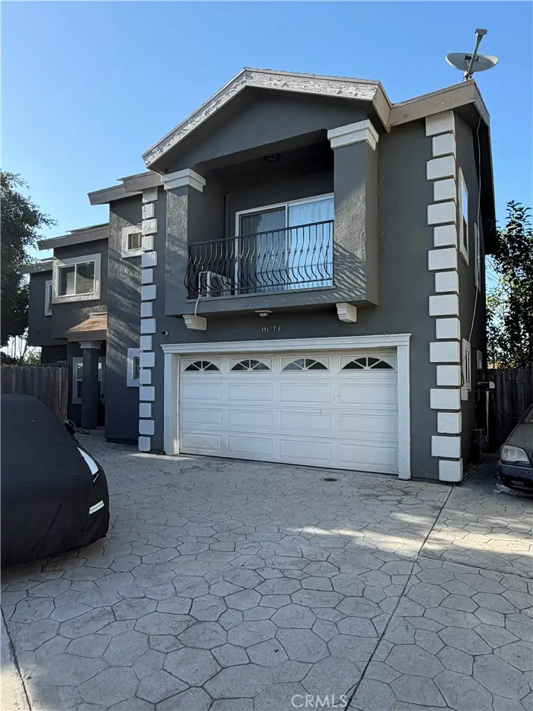 11137 S Freeman #F, Inglewood, CA 90304 - #2