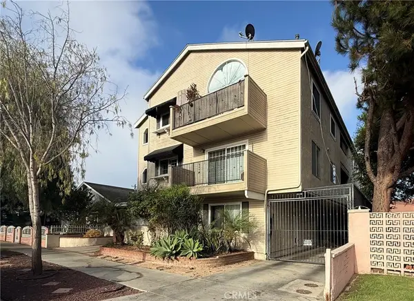 1123 Junipero Avenue #7, Long Beach, CA 90804