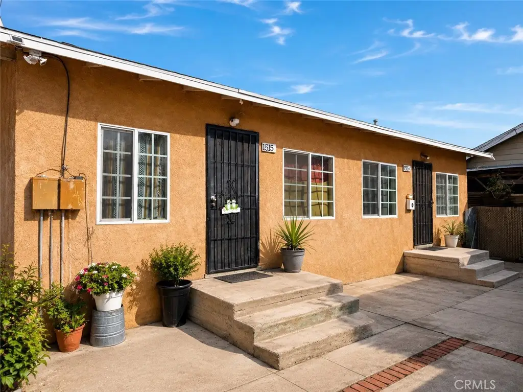 1515 E Young, Wilmington, CA 90744 - #1