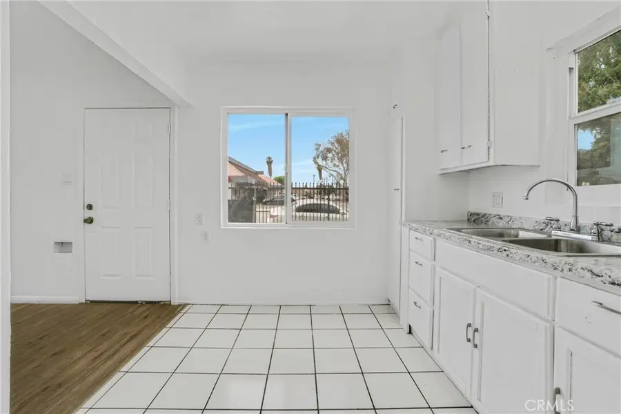 904 S Bullis Road, Compton, CA 90221 - #2