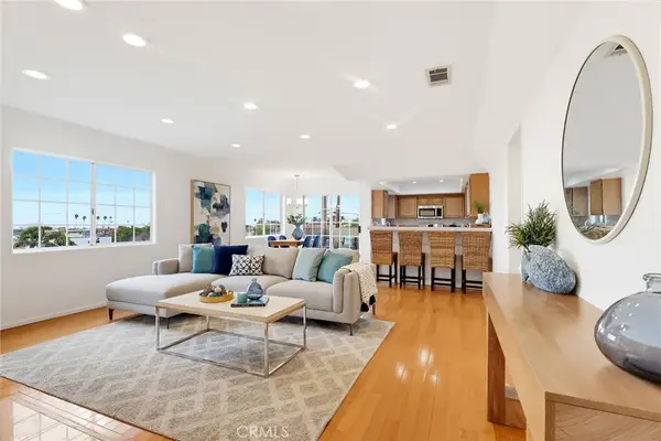1073 W 9th Street #202, San Pedro, CA 90731
