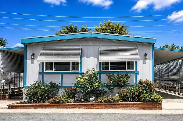 1001 W Lambert Road #55, La Habra, CA 90631