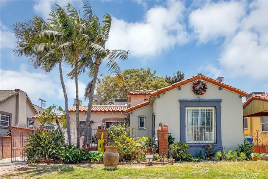 2028 W 84th, Los Angeles, CA 90047 - #2