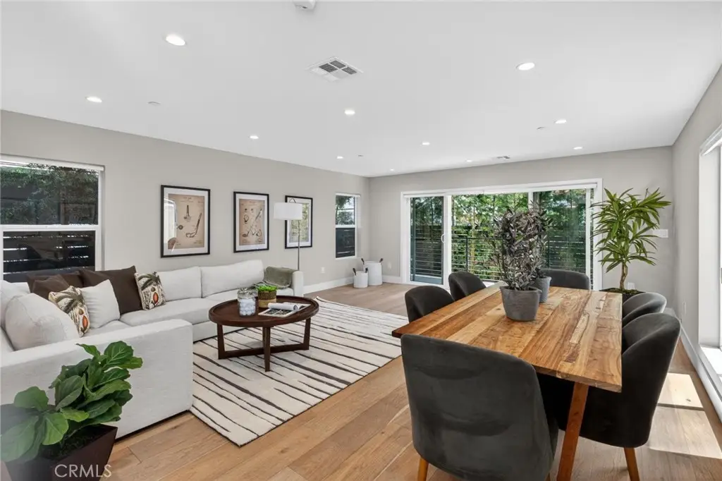4248 Mclaughlin Avenue, Los Angeles, CA 90066 - #1